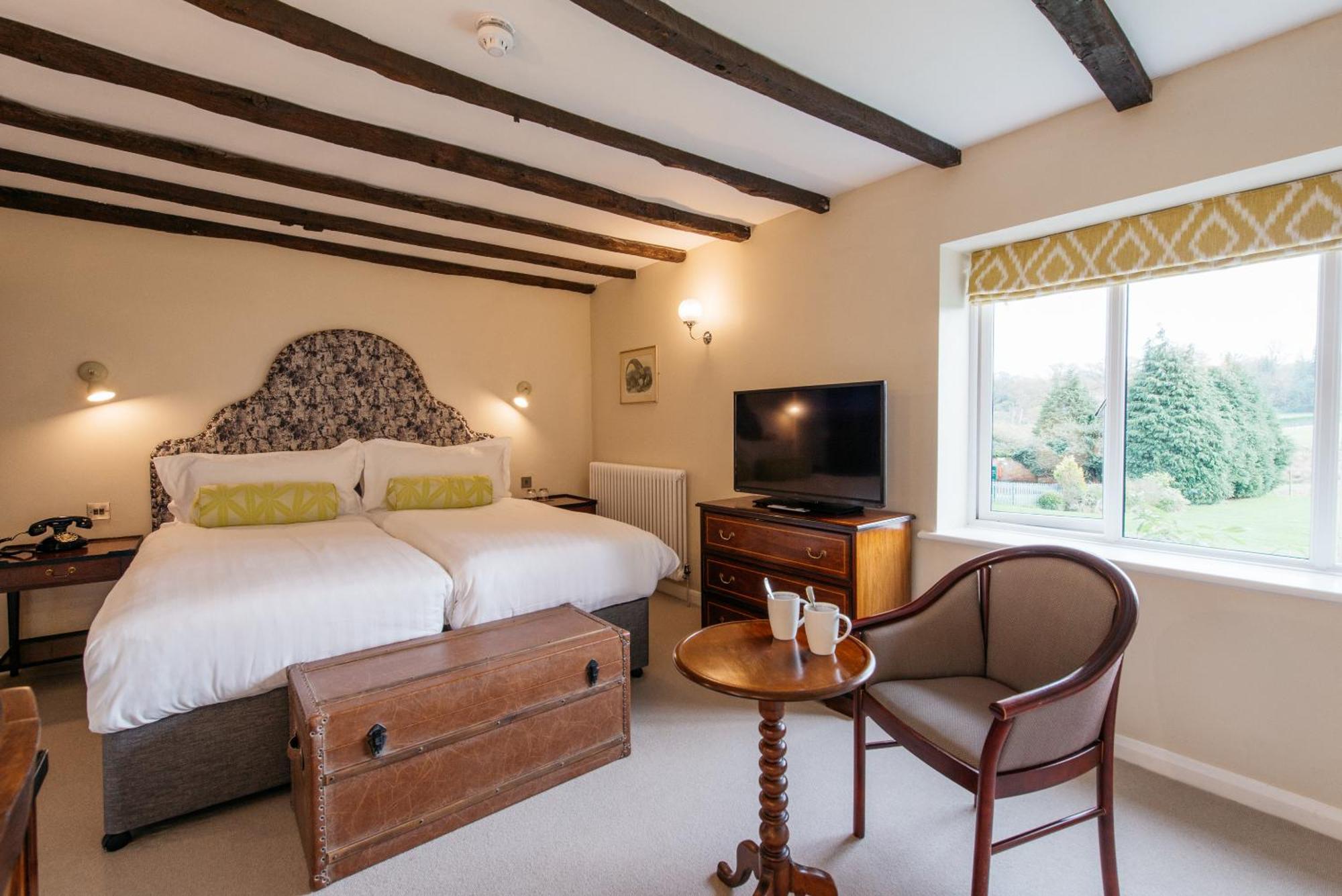 Hotel Burley Manor Esterno foto